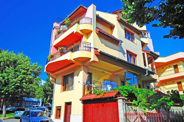 Maison d’hôte pour 2 personnes, avec jardin ainsi que vue et vue sur le lac