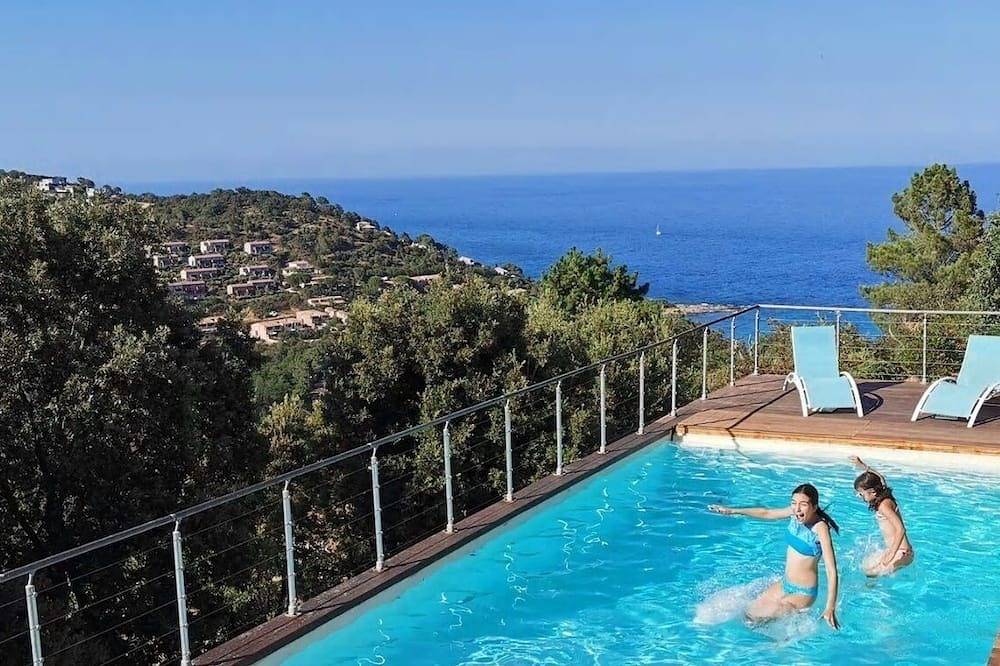 100% Bonheur villa superbe vue mer proche plage, cadre idyllique in Conca, Arrondissement de Sartène