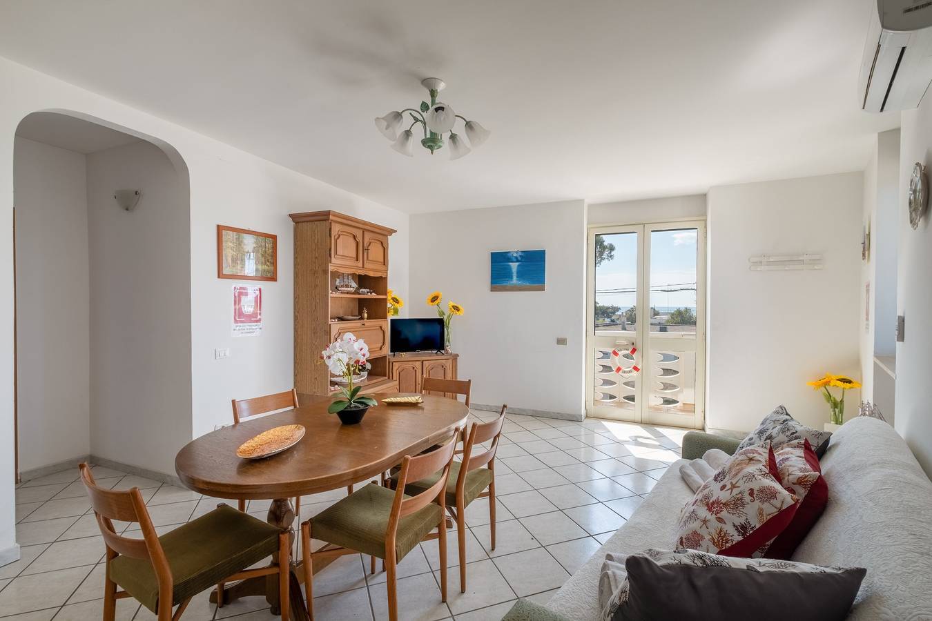 Maison de vacances 'Solea Panoramic Sea View' avec vue sur la mer, Wi-Fi et climatisation in Console, Porto Cesareo
