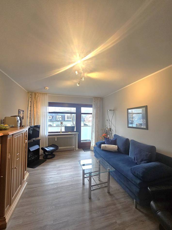 Ganze Wohnung, Ferienwohnung Edith, Whg. 3 mit Balkon und Parkplatz in Wyk auf Föhr in Nordfriesische Inseln (Schleswig-Holstein) (Schleswig-Holstein), Wyk auf Föhr