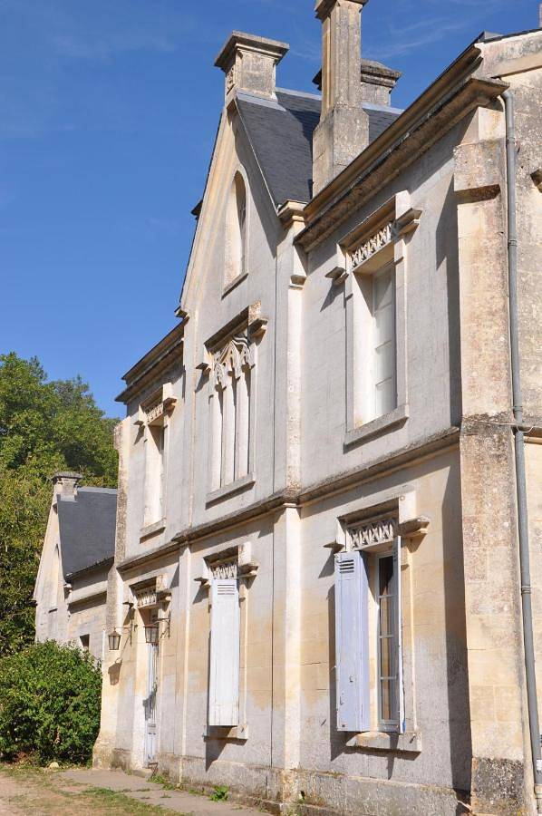 Holiday Home in Saint-Thomas-de-Conac, Région de Jonzac