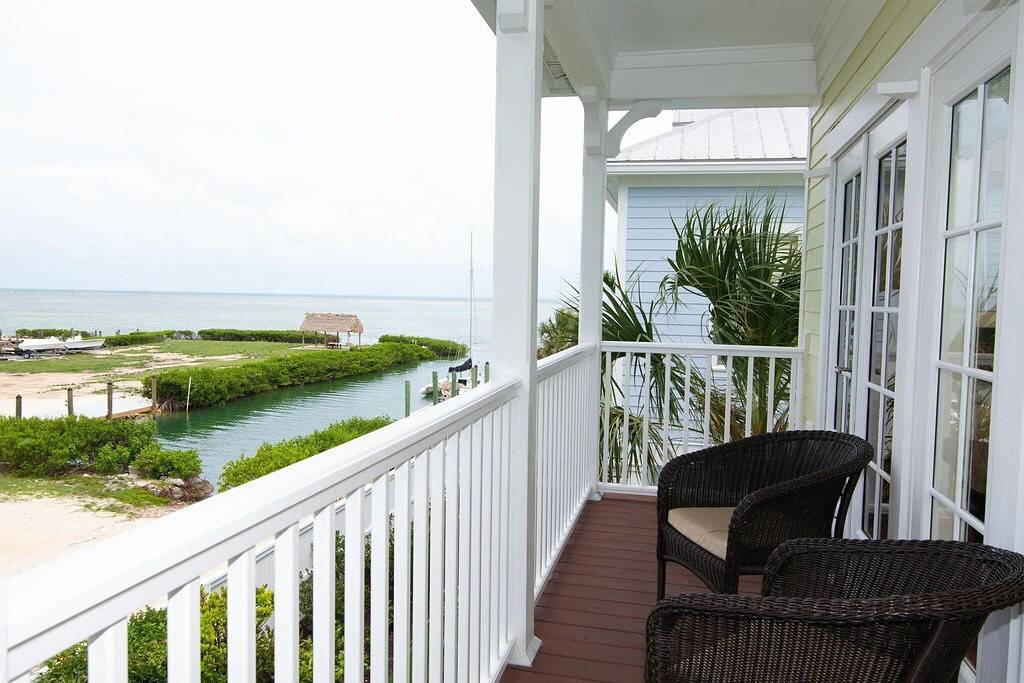 Islamorada Haus in Anglers Reef mit Meerblick, Dock, Com Pool & Privatstrand in Windley Key, Islamorada