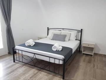 Studio für 2 Personen, mit Balkon auf Santorin