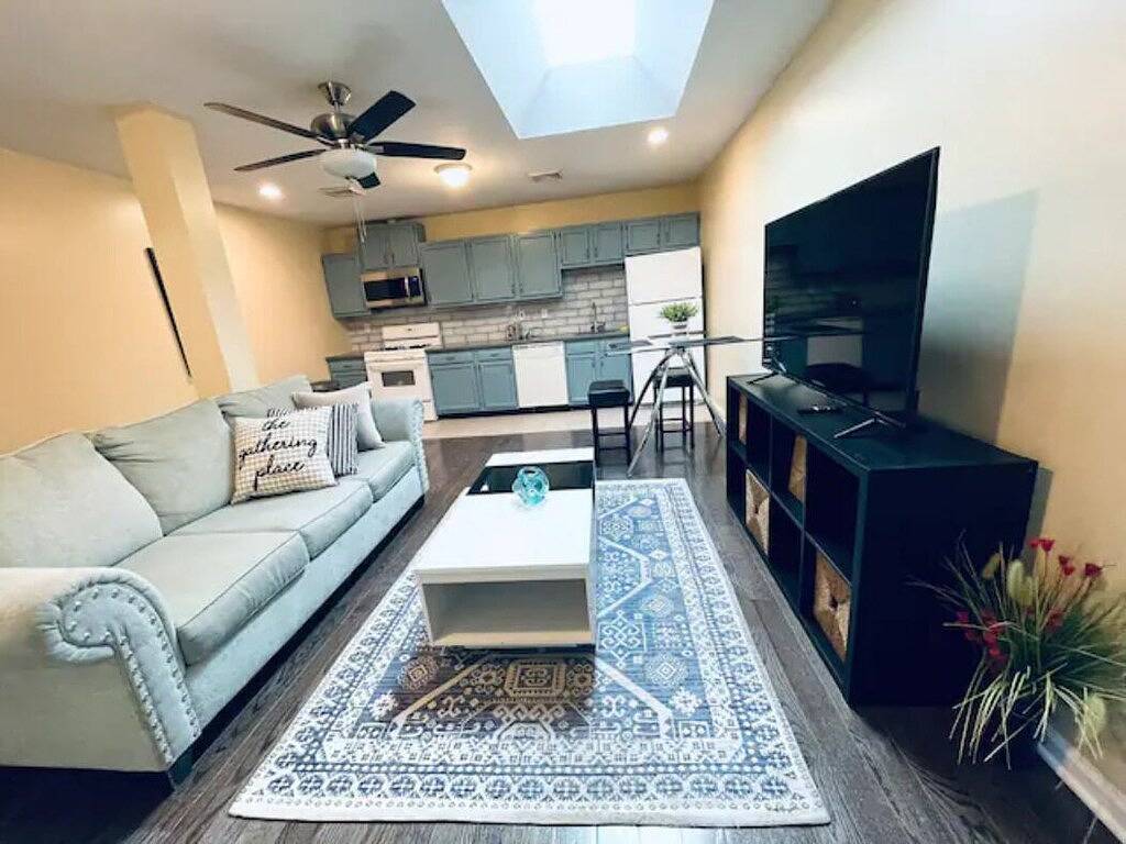 Ganze Wohnung, Cozy 1Bd Apt @Magic Garden in Center City in Philadelphia, Philadelphia County