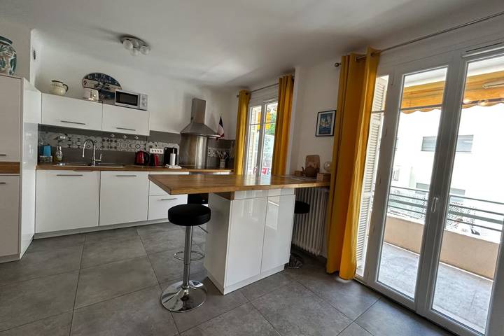 Appartamento intero, Bright Apt between Antibes & Juan-les-Pins in Antibes, Costa mediterranea (Francia)