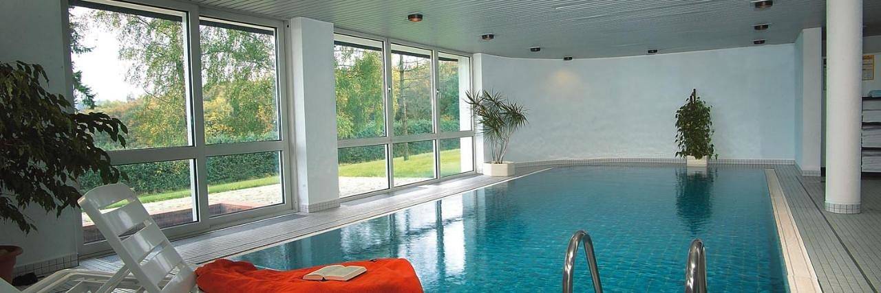 Hotel, mit Terrasse und Garten sowie Pool und Sauna in Wilnsdorf - 4