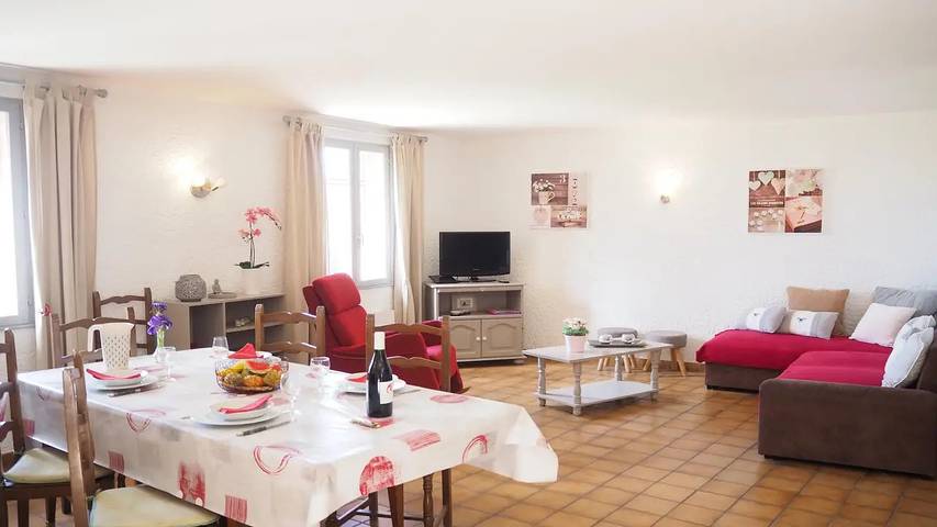 Ferienhaus für 5 Personen, mit Terrasse und Garten in Bédoin - 2