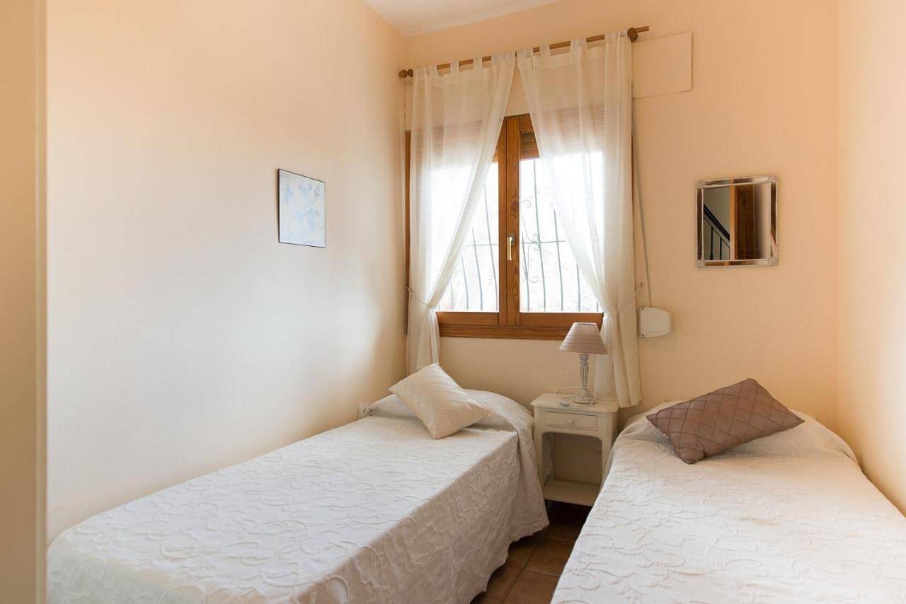 Villa Sonada Busot private pool in Busot, Costa Blanca