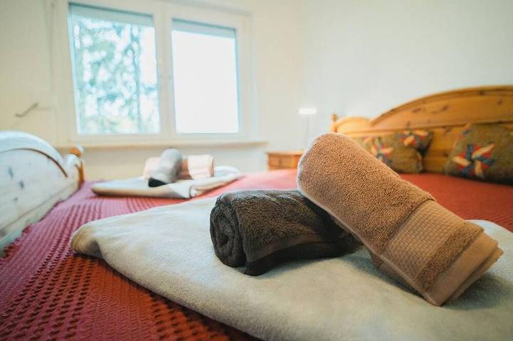 Ganze Wohnung, Ferienwohnung mit wunderschönen Blick in den Garten in Bad Steben, Landkreis Hof