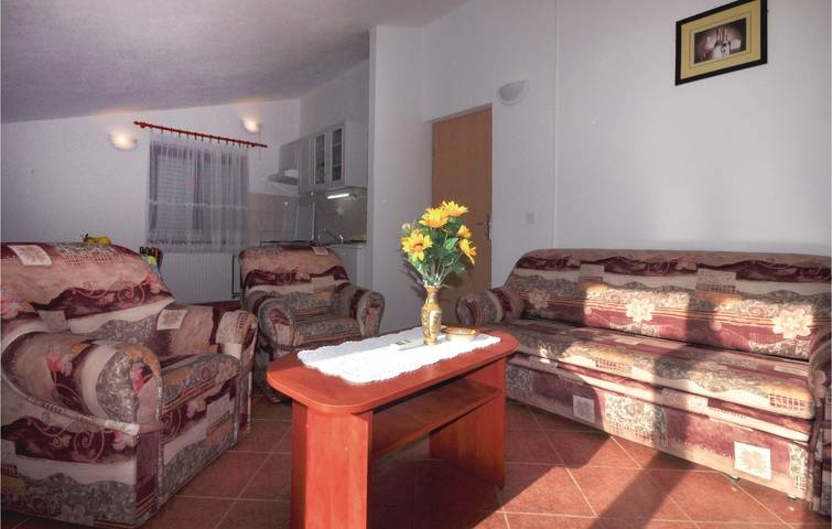 Gîte pour 4 personnes, avec terrasse à Trogir - 2