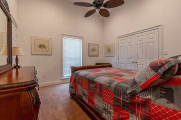 Villa for 28 Guests in Georgia, USA, Picture 3