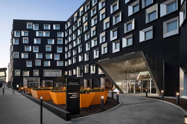 Hôtel pour 2 personnes, animaux acceptés à Roissy-en-France - 2