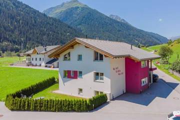 Ferienwohnung für 2 Personen, mit Garten in Pettneu am Arlberg
