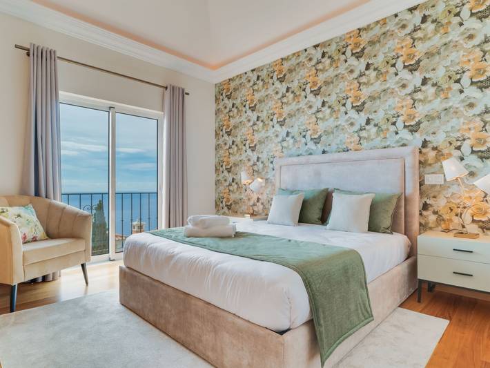 Location de vacances pour 5 personnes, avec piscine et jardin à São Gonçalo