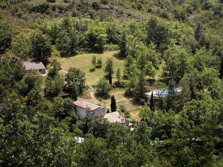 Gîte pour 2 personnes, avec piscine et jardin, animaux acceptés à Roquetaillade - 3