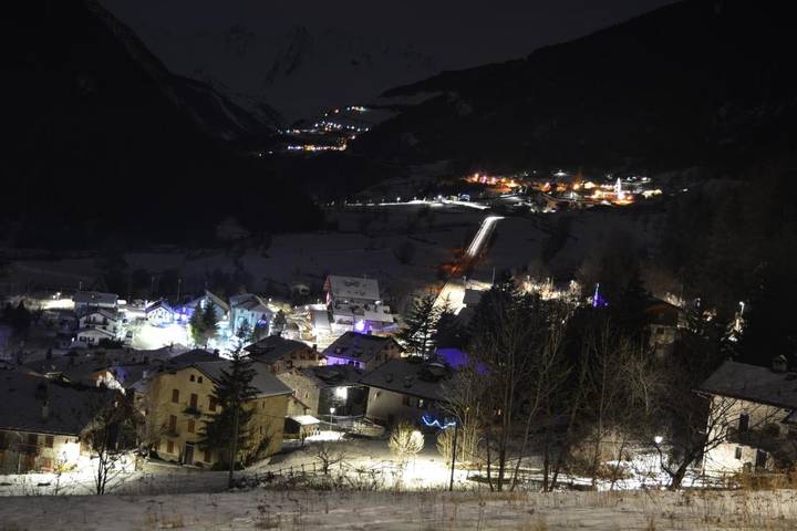 Location de vacances pour 5 personnes, avec jardin et vue dans Etroubles