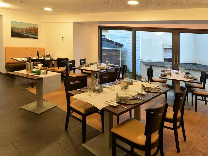 Hotel für 2 Personen, mit Balkon, kinderfreundlich in Ayl