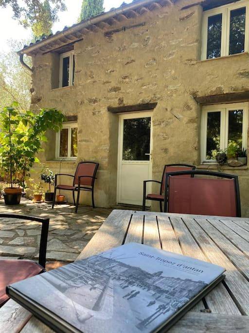 Maison de vacances pour 2 personnes, avec Terrasse ainsi que Jardin et Vue