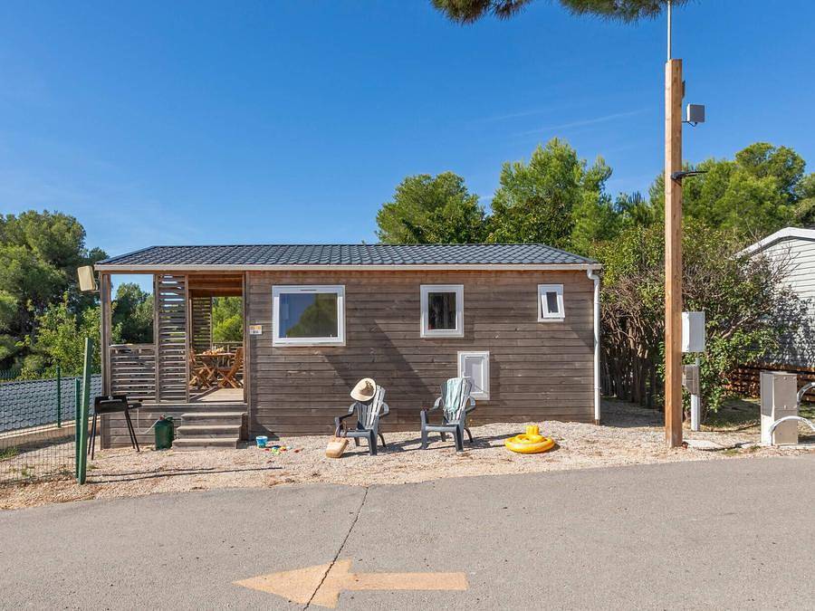 Camping Lou Souleï - Chalet 5 personen - Chalet | Comfort | 2 Zi. | 5 Pers. | Erhöhte Terrasse | Klimaanlage | Tv in Carry-le-Rouet, Istres und Umgebung