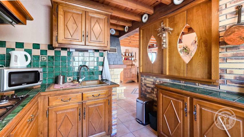 Gîte pour 5 personnes, avec jardin à Arcizans-Dessus - 3