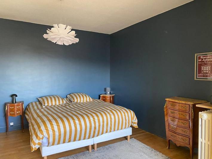 Location de vacances pour 8 personnes, avec jardin et piscine ainsi que jacuzzi et terrasse à Annonay - 4