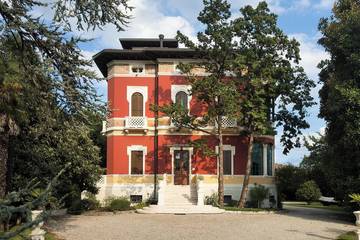 Location de vacances pour 9 personnes, avec jardin et balcon à Sacile