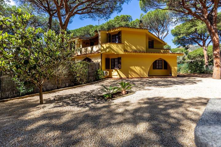 Villa per 6 persone, con Balcone/Terrazza e Giardino a Santa Margherita di Pula