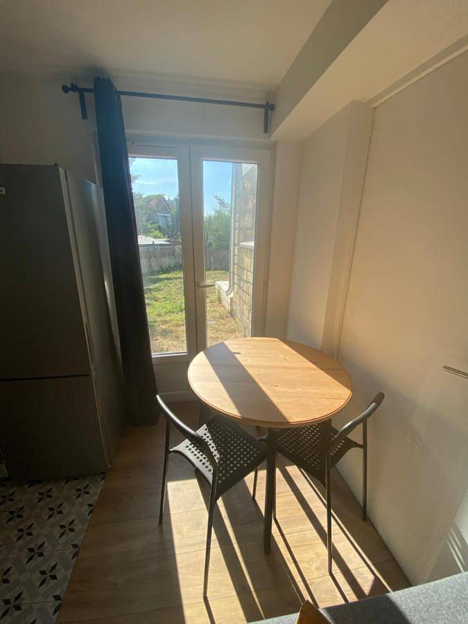 Gîte pour 2 personnes, avec jardin et terrasse à Villiers-sur-Marne - 2