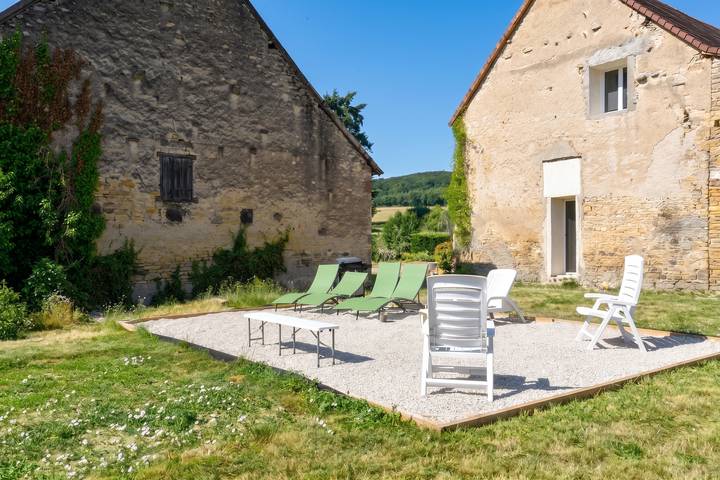 Puley: Ein ruhiges kleines Dorf im Herzen Burgunds. in Le Puley, Region Chalon-sur-Saône