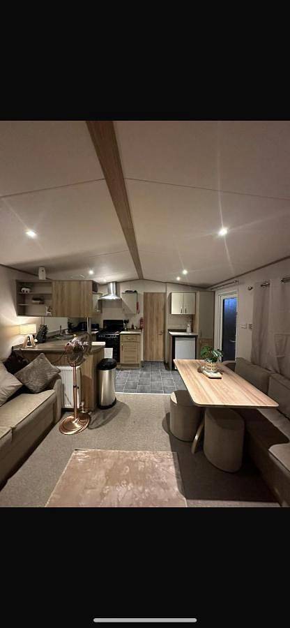 Mobile Home in Selsey, West Sussex