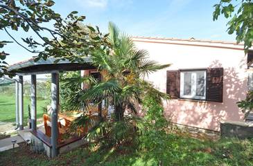 Ferienhaus für 4 Personen, mit Terrasse, mit Haustier in Pula