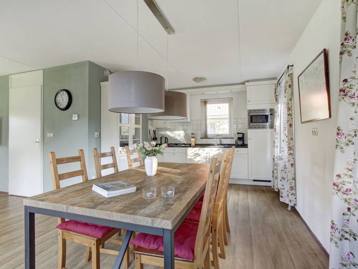 Ferienhaus für 6 Personen, mit Terrasse und Garten in Schouwen-Duiveland - 4