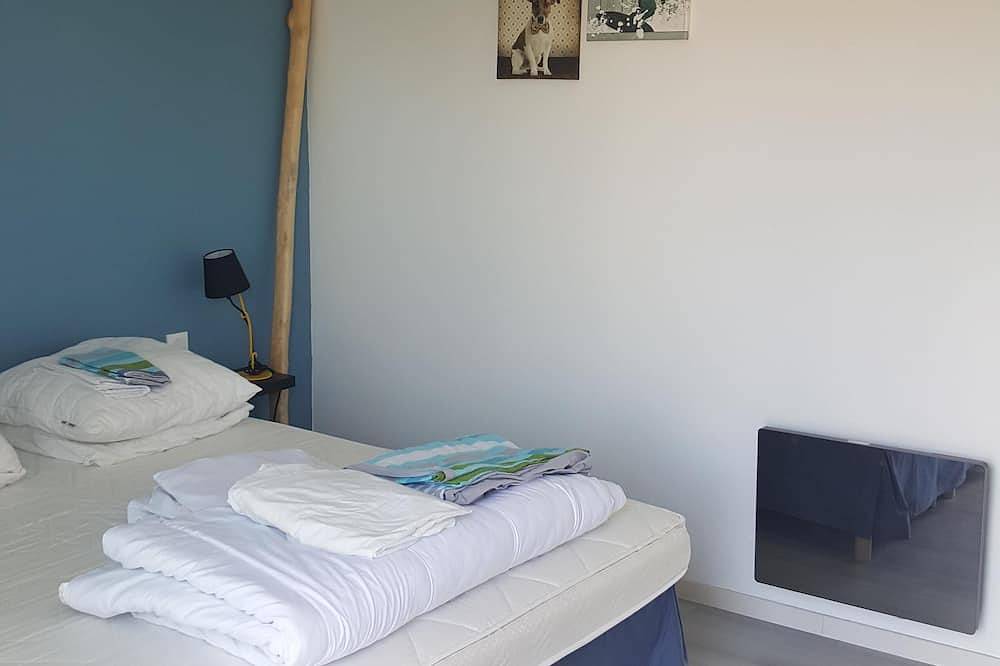 Entire apartment, Large lodge under the pines, quiet/ garden, 2Ch/beaches 3km/ bbq+wifi/rated 3*. in Labenne, Côte d’Argent