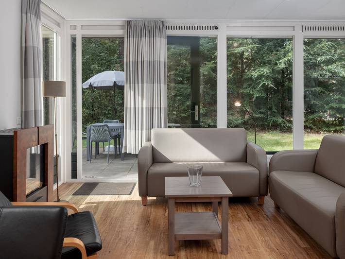 Chalet mit Geschirrspüler in der Nähe des in Borger, Drenthe