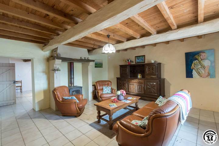 Gîte pour 7 personnes, avec piscine ainsi que terrasse et jardin dans Haute-Garonne - 4