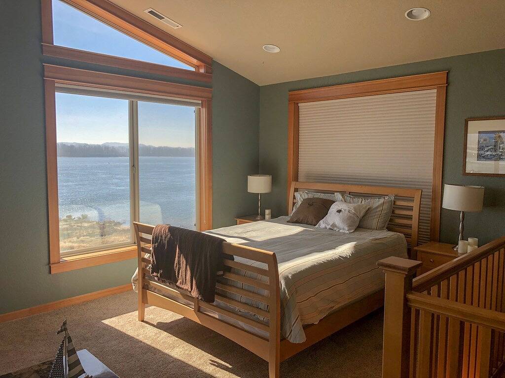 Ganze Wohnung, Million Dollaransicht Columbia River und Mt Hood, privater Eingang in Camas (Washington), Washington