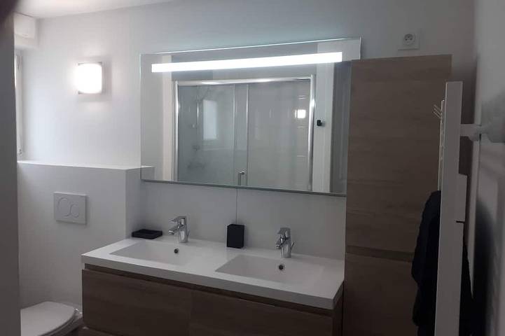 Maison Duplex 90 m² Avec sa Grande Terrasse Face mer / 2 Chambres / 6 Couchages in Saint-Michel-Chef-Chef, Côte de Jade