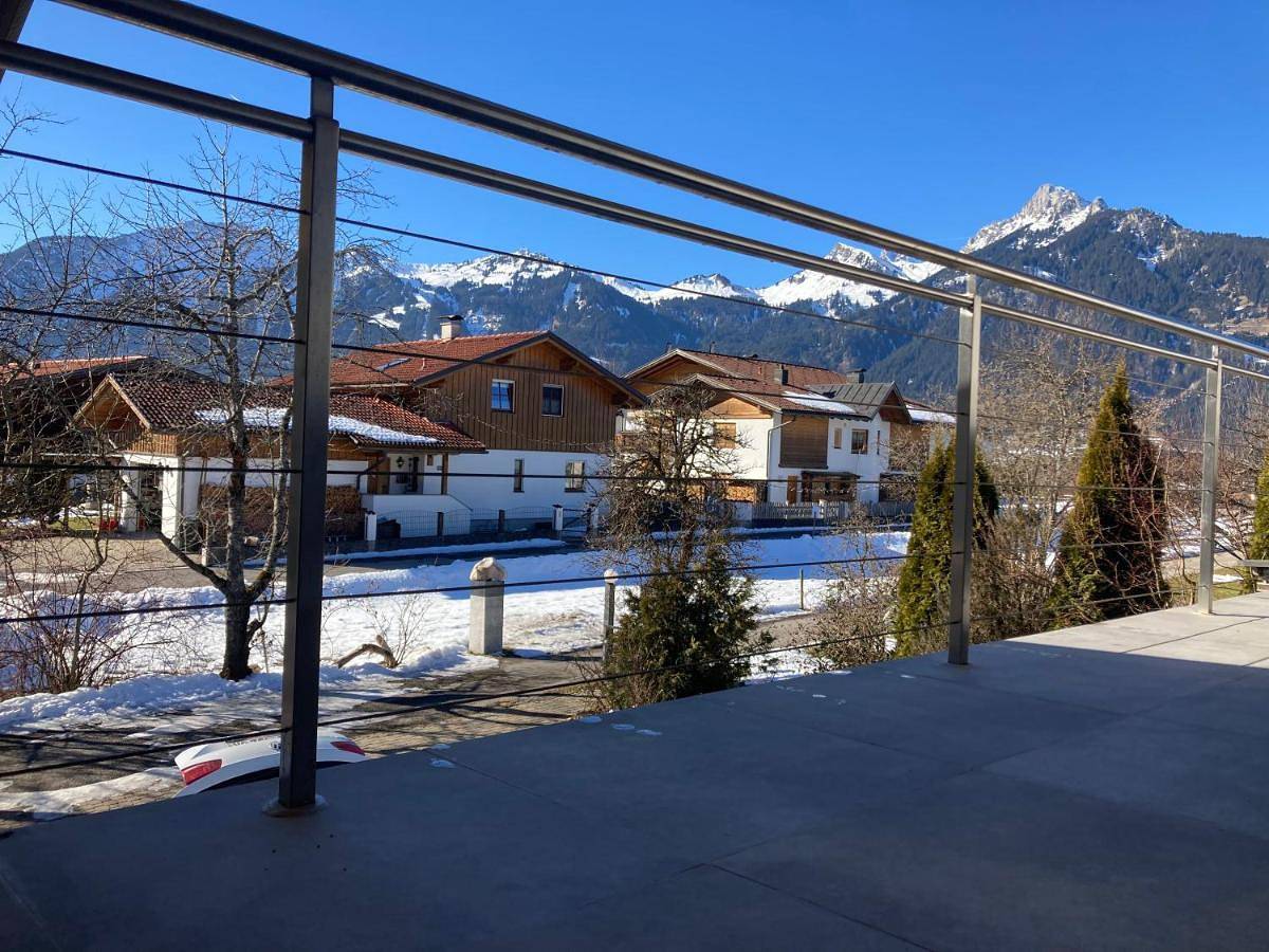 Ganze Wohnung, Apartment with Mountain View in Reutte, Außerfern