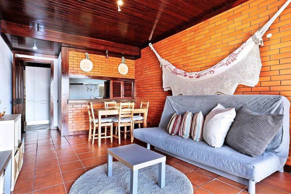 Apartamento inteiro, Sunset Balcony - Checkinhome in Cascais e Estoril, Costa de Lisboa