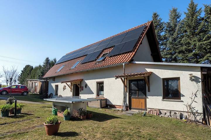Ferienwohnung für 7 Personen, mit Balkon und Garten
