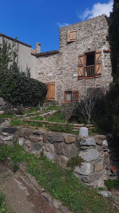 Location de vacances pour 6 personnes, avec jardin et vue à Caudiès-de-Fenouillèdes - 3