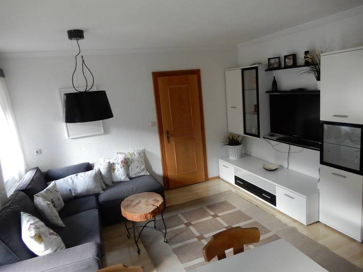 Ganze Ferienwohnung, Appartement 1 in Kramsach, Kaisergebirge