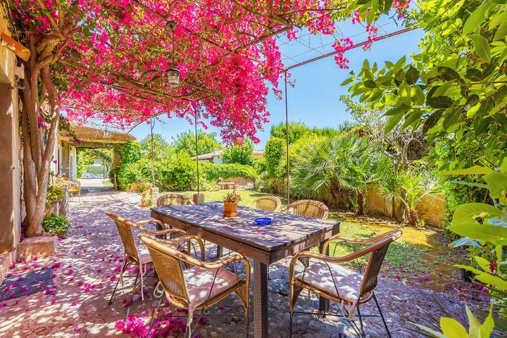 Finca mit Hund für 8 Personen, mit Garten in Pollença
