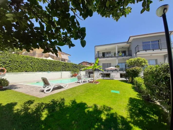 BnB für 2 Personen, mit Terrasse und Pool sowie Garten am Gardasee - 3