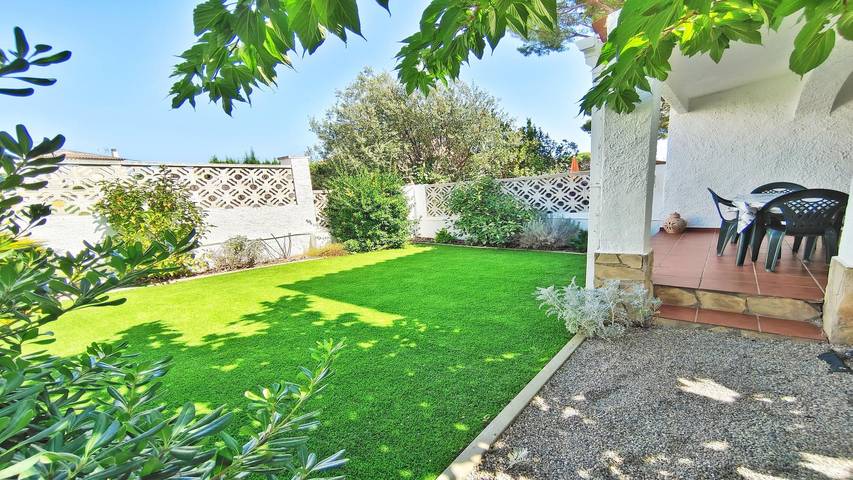 Ferienhaus für 6 Personen, mit Balkon/Terrasse und Garten in l'Escala - 2