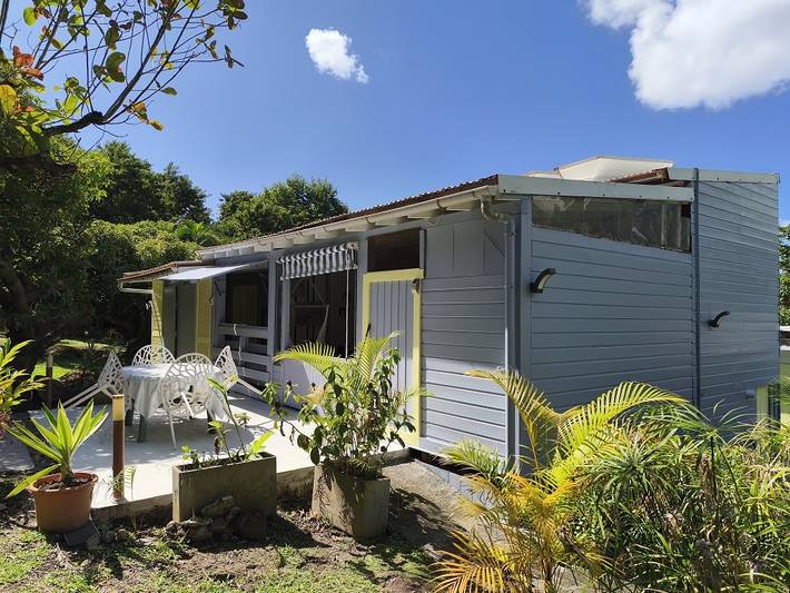 Location de vacances pour 4 personnes, avec jardin et terrasse à Bouillante - 2