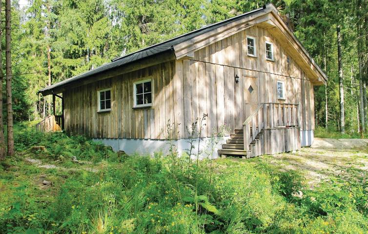 Ferienhaus für 8 Personen, mit Terrasse in Mellerud