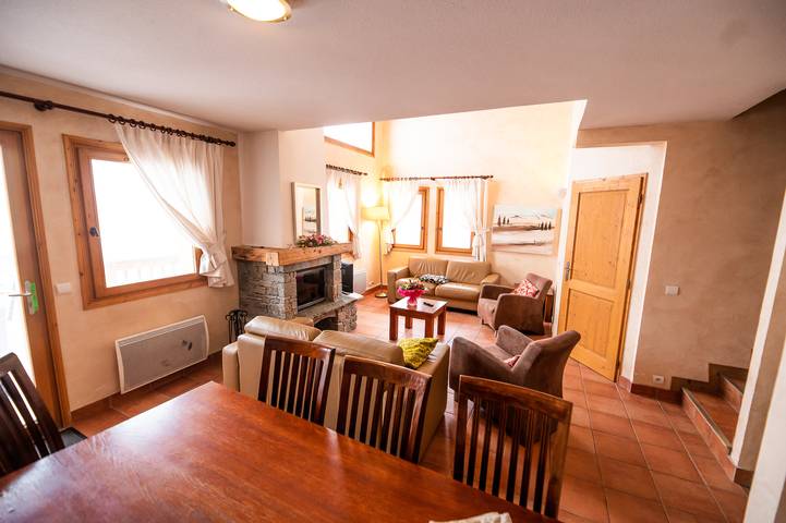 Chalet pour 8 personnes, avec terrasse à Saint-François-Longchamp - 3