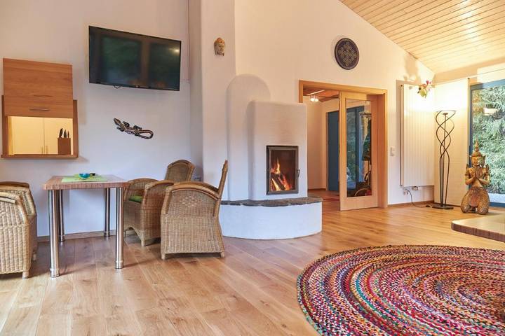 Location de vacances pour 2 personnes, avec Terrasse ainsi que Jardin et Vue à Roetgen - 4