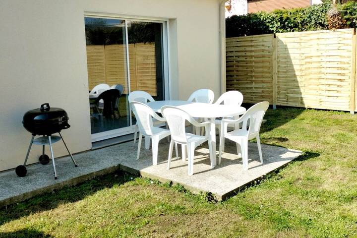 Location de vacances pour 6 personnes, avec terrasse dans Arrest - 2